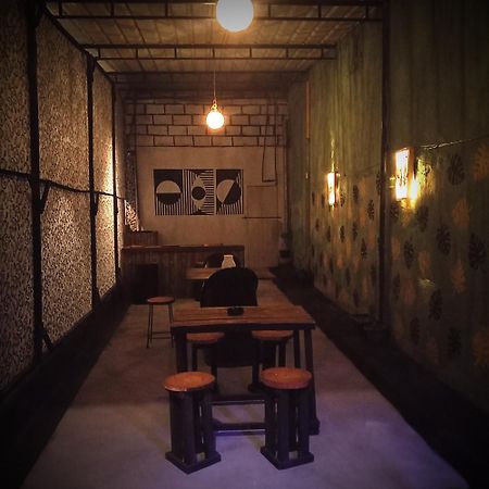 Yak City Apartments كاندي المظهر الخارجي الصورة