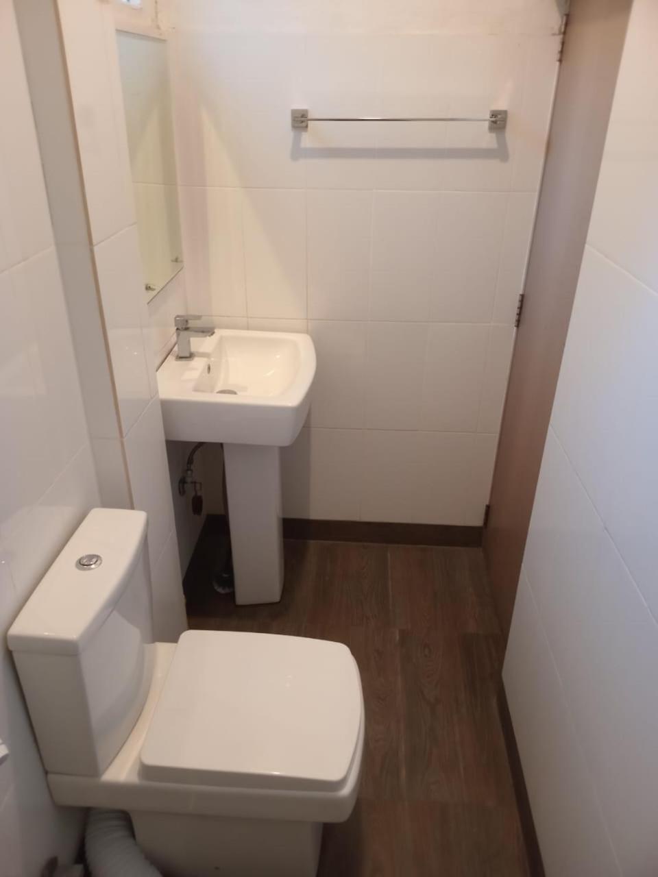 Yak City Apartments كاندي المظهر الخارجي الصورة